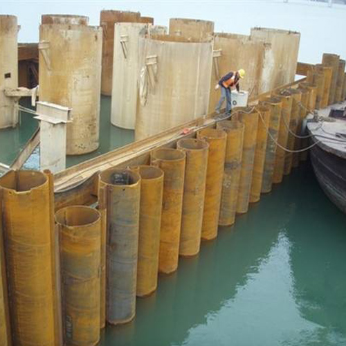 西宁钢护筒现场安装